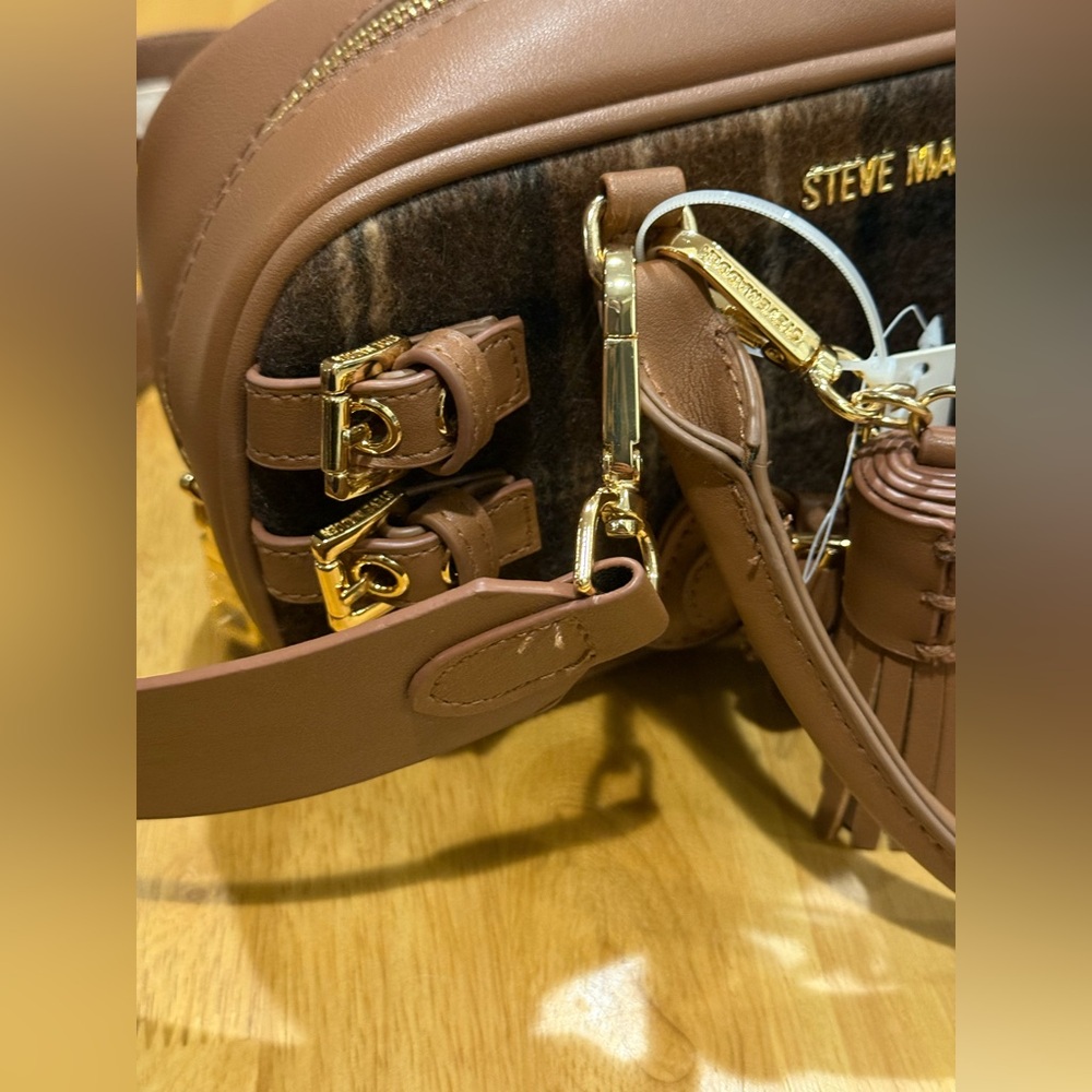NWT Steve Madden Brown Plaid Blennix Nutshell Crossbody Bag Tassel Dog Charm - Picture 11 of 16